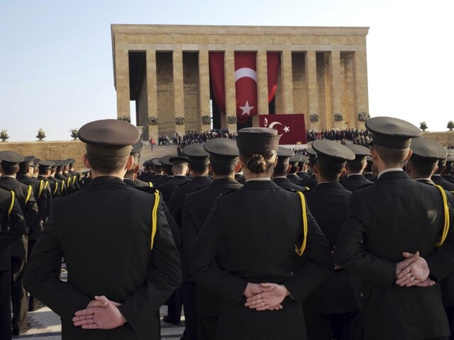 Ankara posilňuje jednotky v Sýrii, plánuje novú ofenzívu