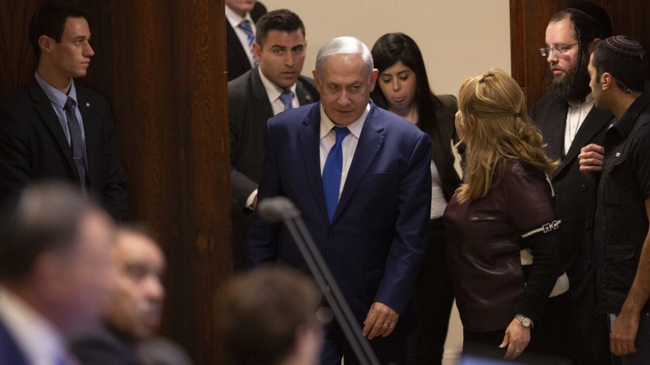 Izrael ide do predčasných volieb, schválili rozpustenie parlamentu