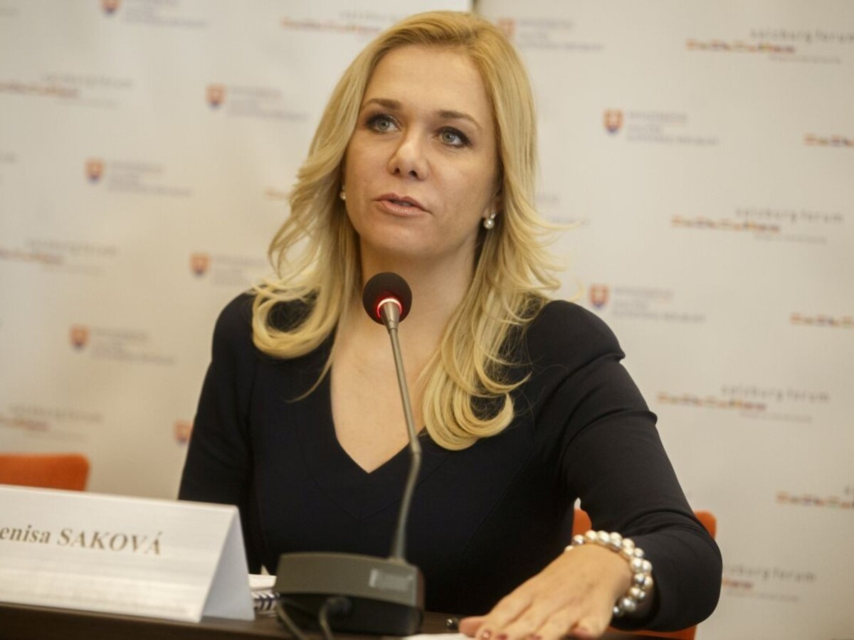 Polícii podľa Sakovej dôveruje viac ľudí ako súdnictvu či médiám