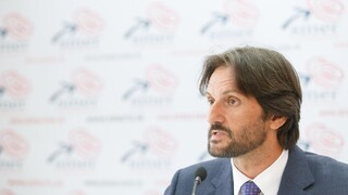 Kaliňák doručí abdikáciu do NR SR v pondelok. Kto ho nahradí?