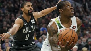 NBA: Antetokunmpo predviedol tretí triple-double, tím potiahol k výhre