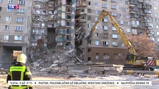 Pod troskami bytovky našli už všetky telá, pátranie ukončili