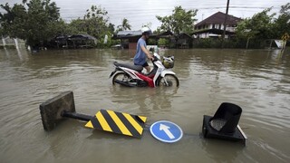 Thajsko zažilo najsilnejšiu tropickú búrku za 30 rokov