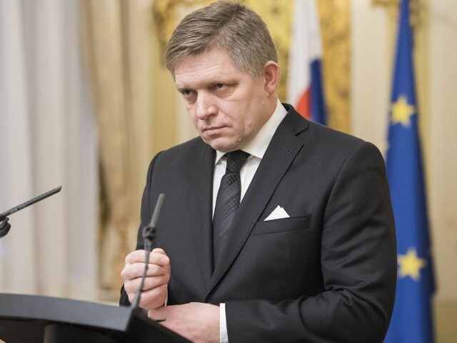 Expremiér Fico mieri na Ústavný súd, je jedným z kandidátov