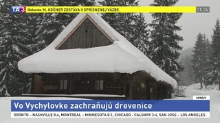 Počasie prekvapilo i skanzen, sneh ohrozuje vzácne drevenice