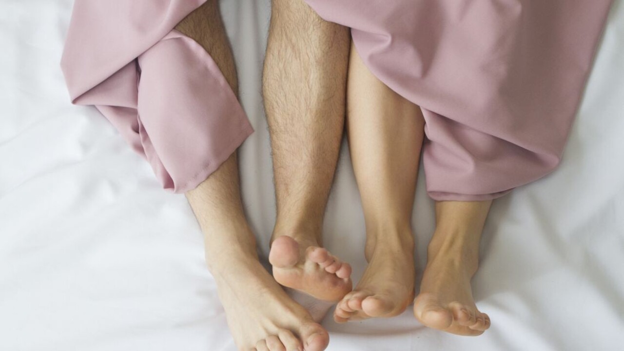 sex dvojica milovanie intimita posteľ 1140px (ČTK)