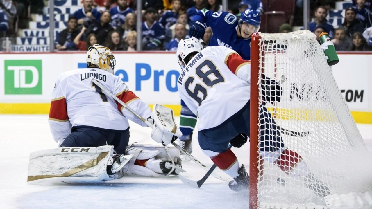 NHL: Tampa utŕžila prehru, Černák musel na trestnú lavicu