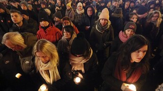 Tisícky Poliakov si pochodom uctili zavraždeného politika