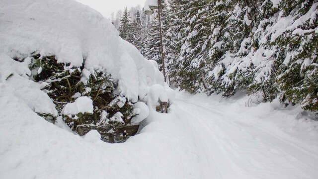 Je to zlé, hlásia cestári na severe. Vyhlásili mimoriadnu situáciu