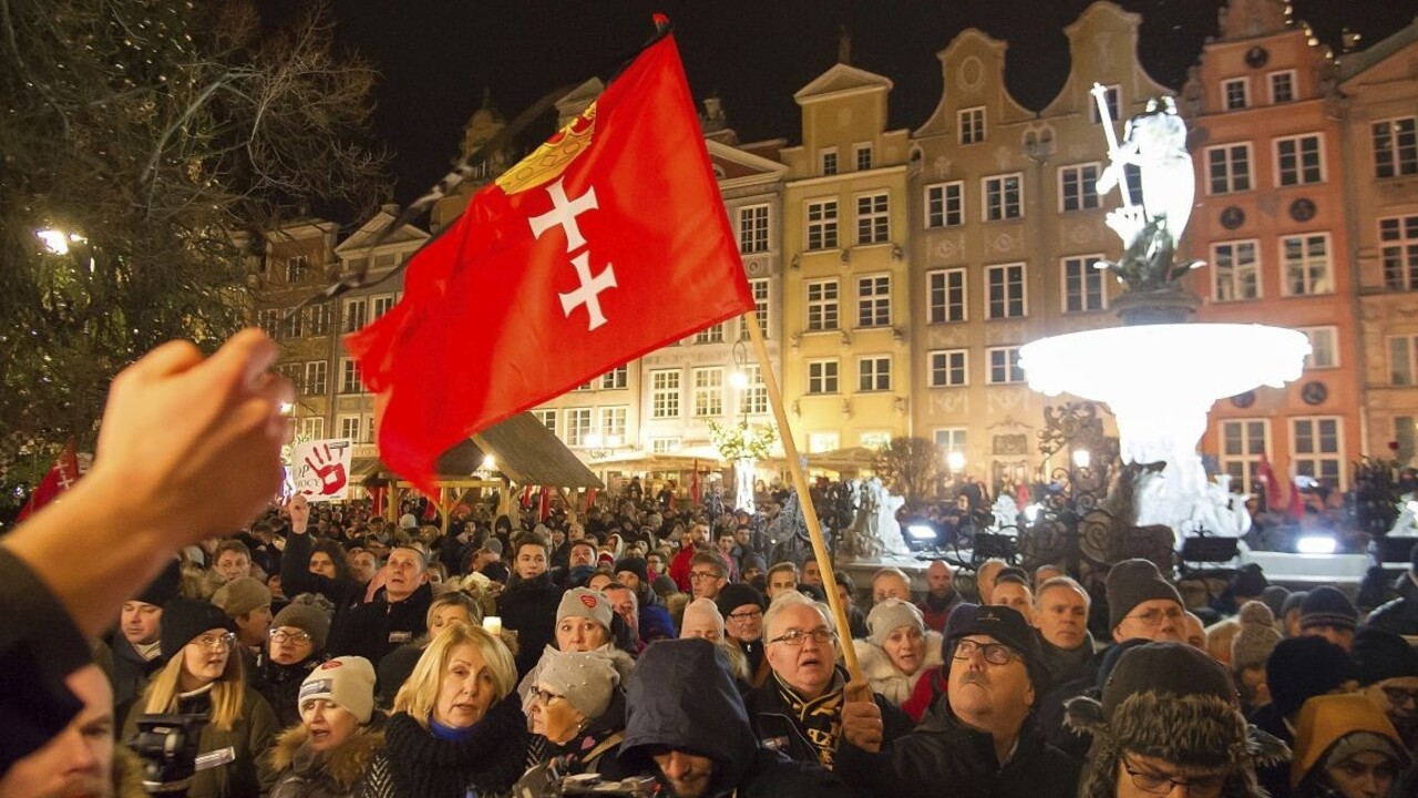 Po zabití starostu Gdanska vyzvali na ďalšie vraždy. Skončili v putách