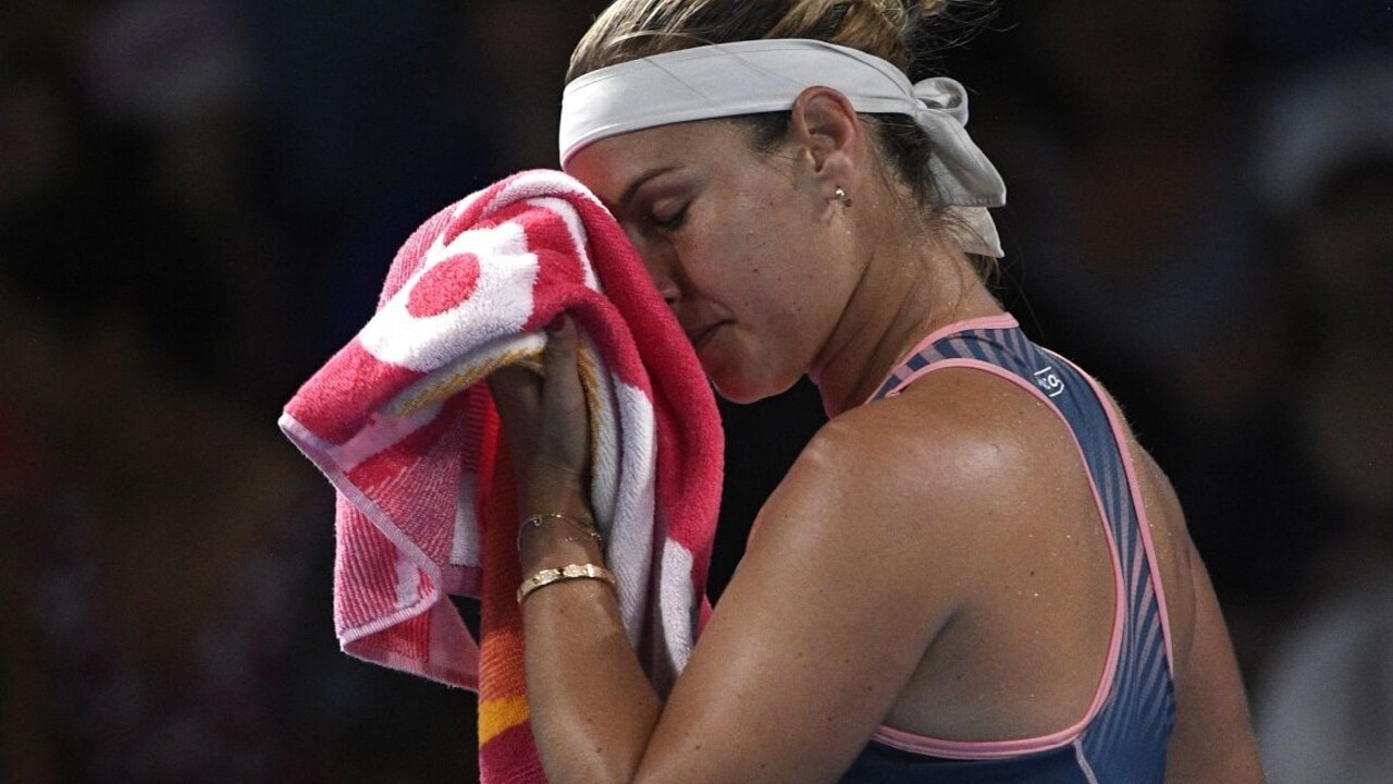 Cibulková vypadla v prvom kole. V Melbourne pokračuje len Kužmová