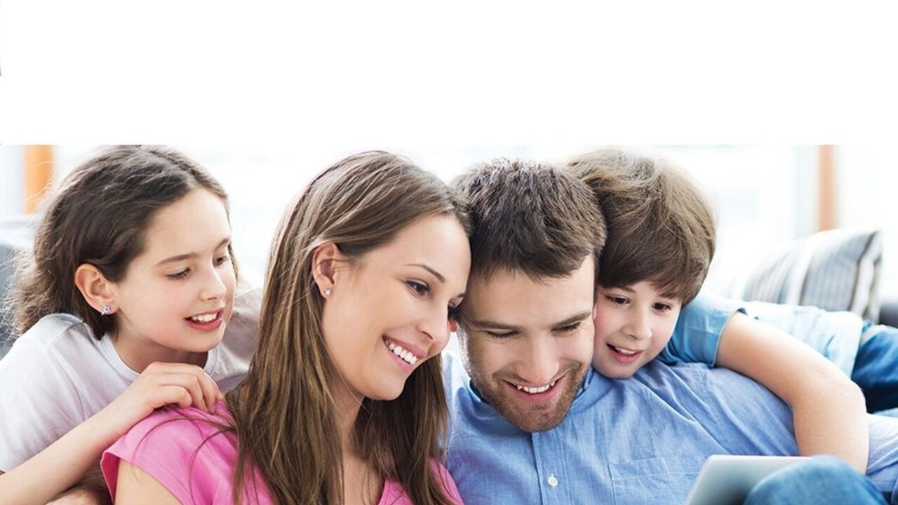 Zľavové kupóny šetria rodine peniaze pri nákupoch v eshopoch