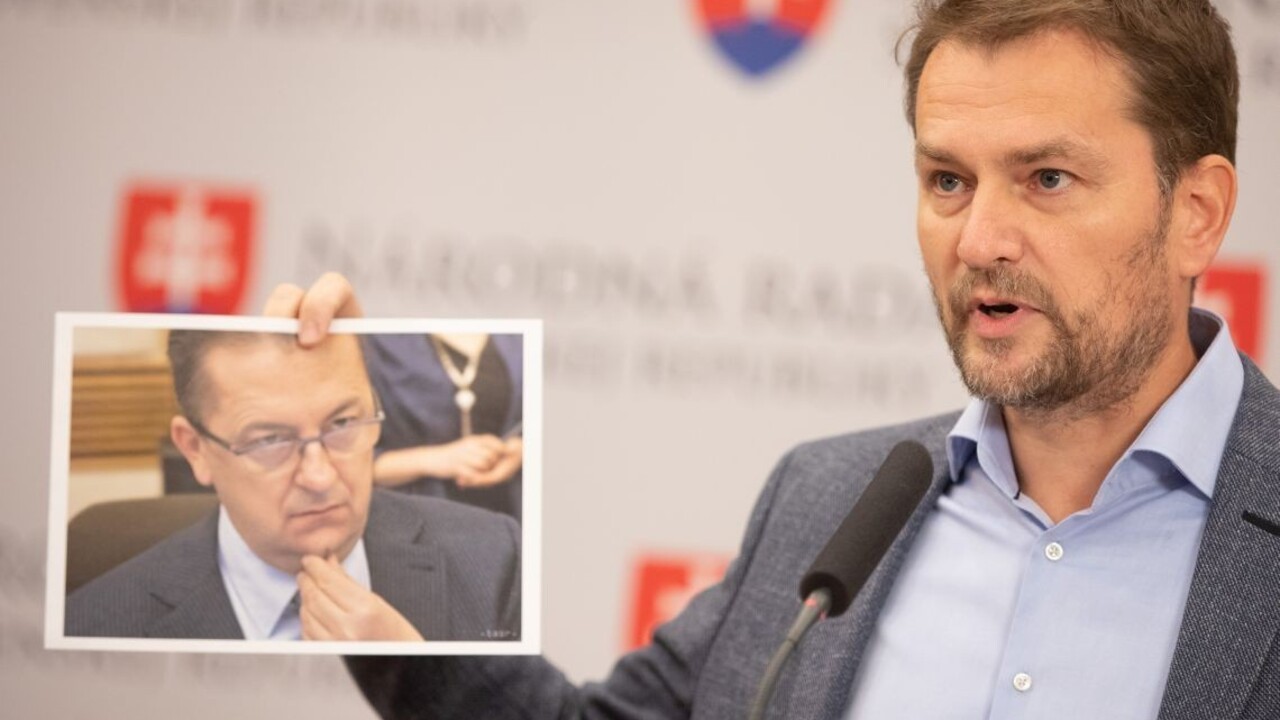 Nemá čo hľadať vo funkcii, tvrdí Matovič. Vagabund, reaguje Glváč