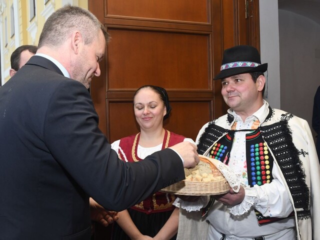Vláda prijala akčný plán, počíta so stovkami pracovných miest