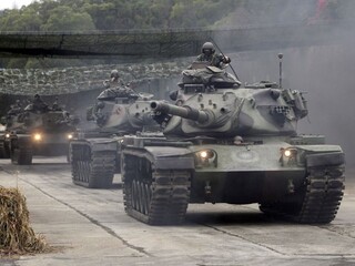 taiwan čína konflikt tank 1140px (SITA/AP)