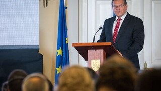 Šefčovič oficiálne ohlásil, že bude kandidovať za prezidenta