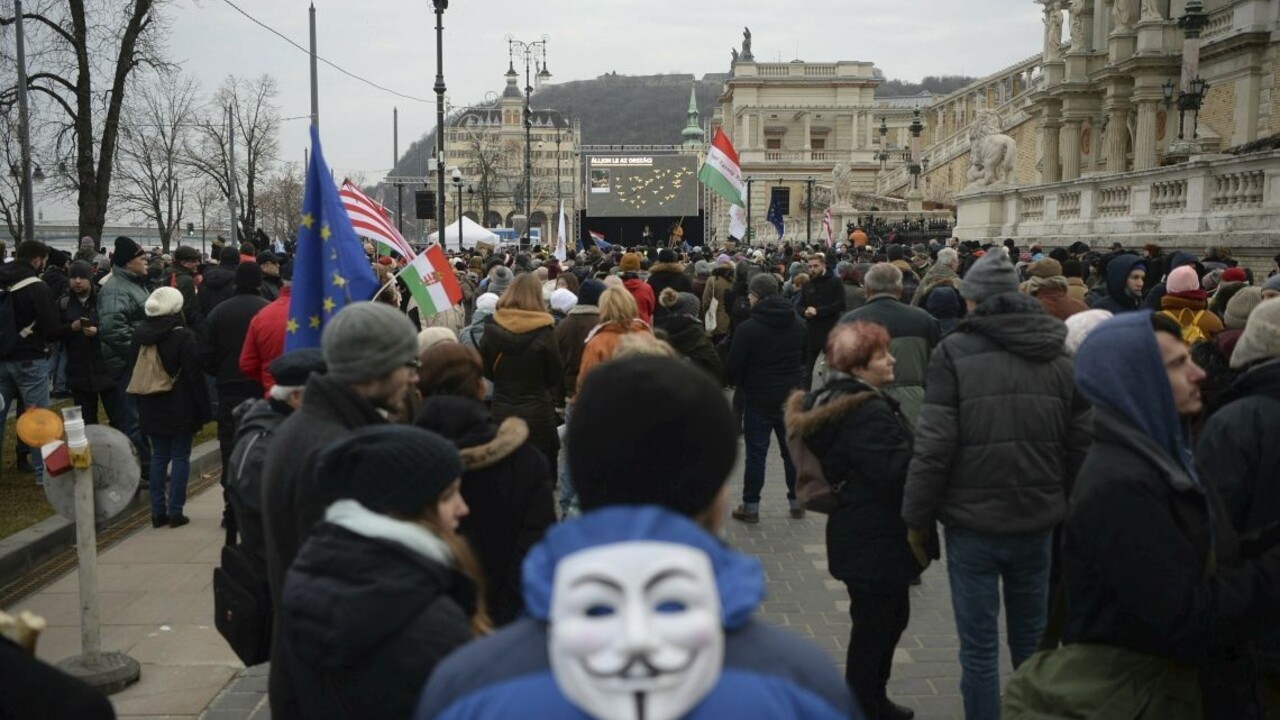 Maďari opäť protestovali, mladí zanechali jasný odkaz vláde