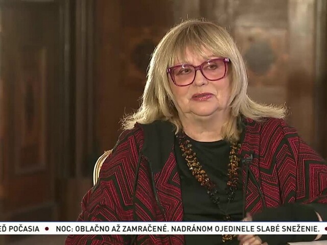 Portrét českej herečky a speváčky Nadi Urbánkovej