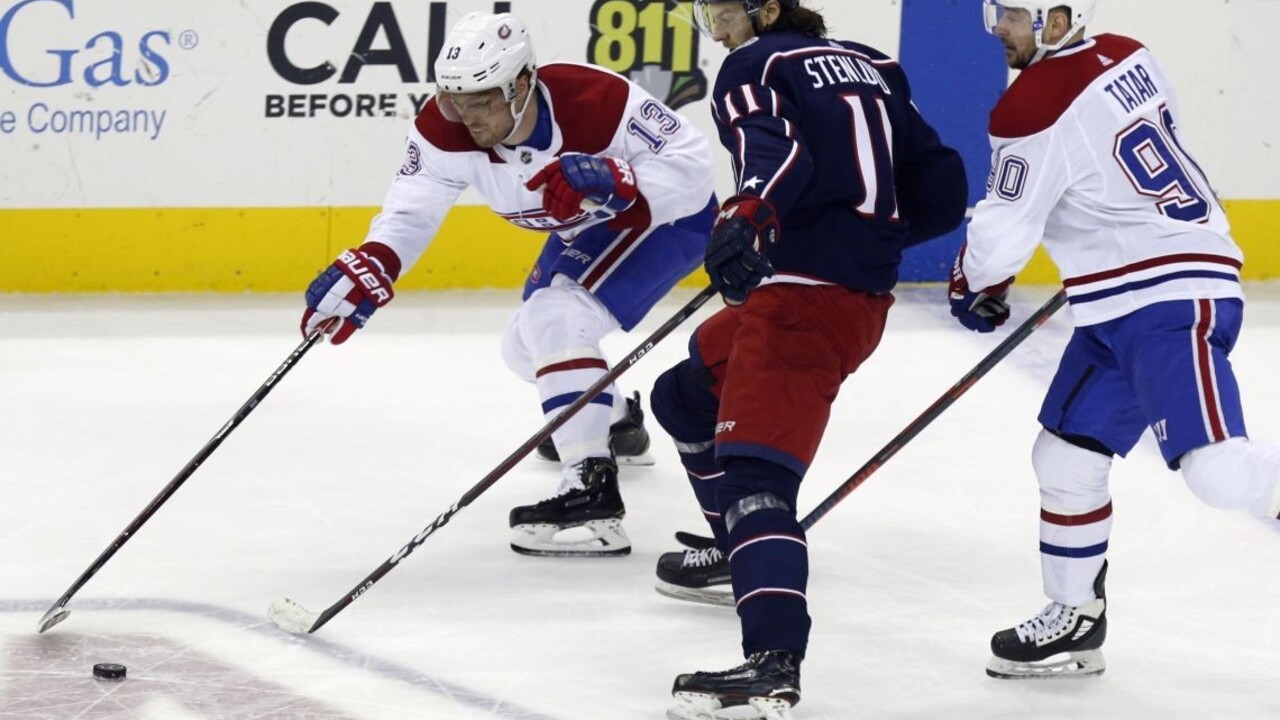 NHL: Tatar bodoval pri prehre Habs, Halák vystriedal Raska