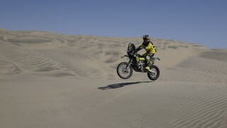 Svitka zradila v Peru motorka, porucha ho od ďalšej rely neodradila