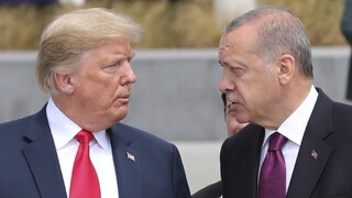 Treba poraziť teroristické živly. Trump opäť hovoril s Erdoganom