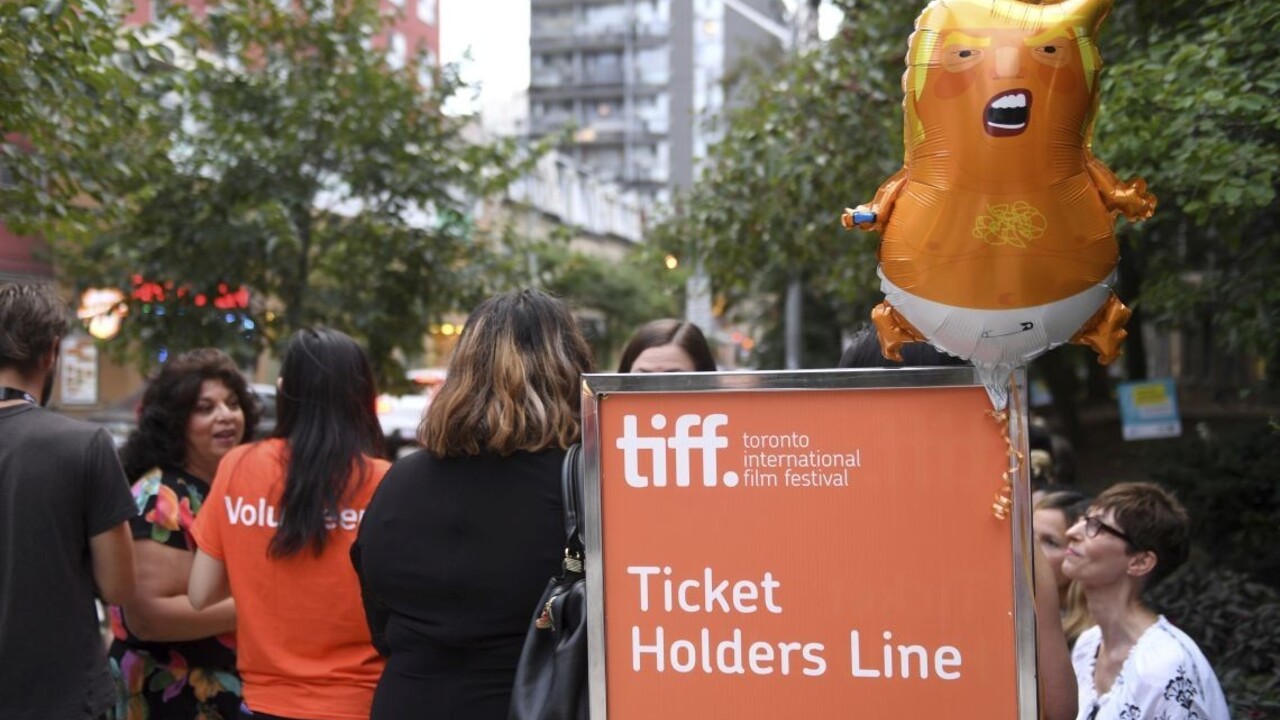 Aké filmové katastrofy vznikli minulý rok? Nominovali aj Trumpa