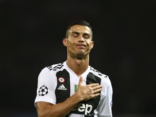 Ronalda čaká súd. Očakáva sa, že sa prizná a prijme trest