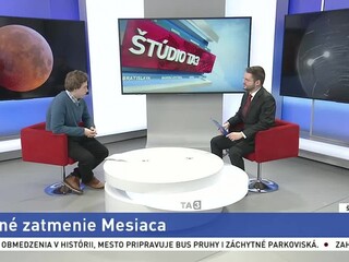 ŠTÚDIO TA3: Astrofyzik P. Čechvala o zatmení Mesiaca