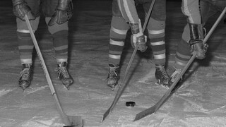 Bol v legendárnom triu sršňov. Zomrel hokejista Kordiak