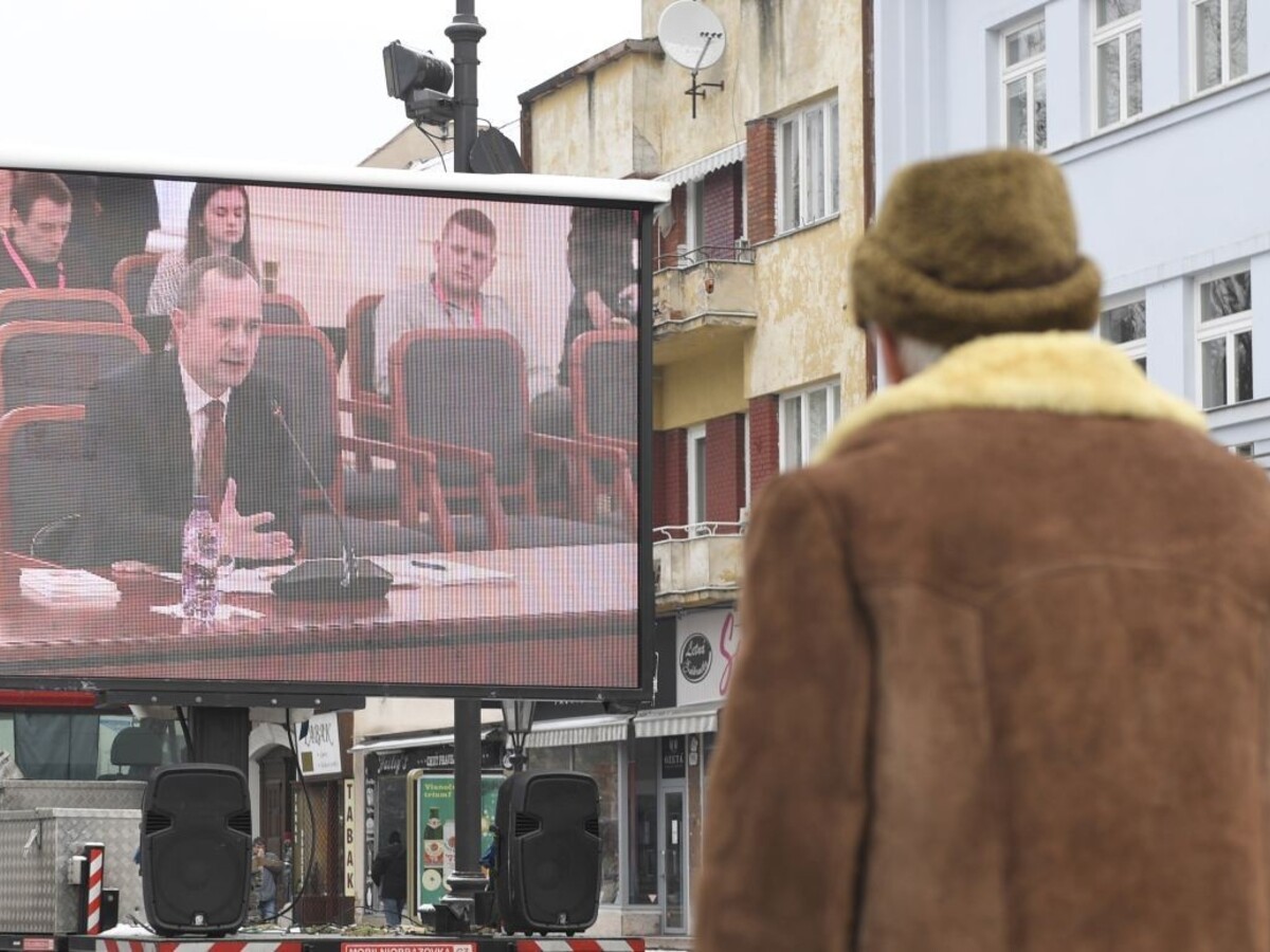 Vypočúvali posledných kandidátov na posty ústavných sudcov