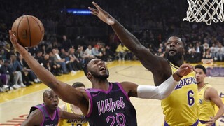 NBA: Warriors získali deviate víťazstvo v sérii, Lakers neuspeli