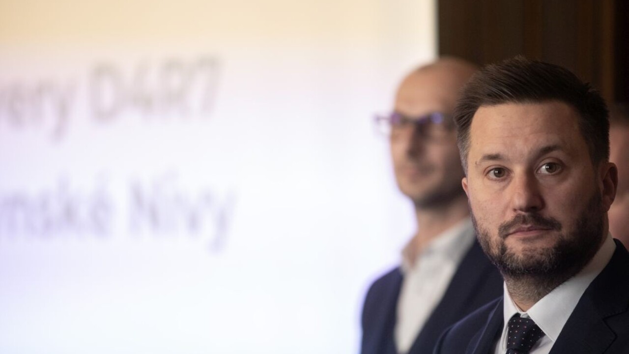 Použite MHD, radí Vallo vo videu. Spustili informačnú kampaň