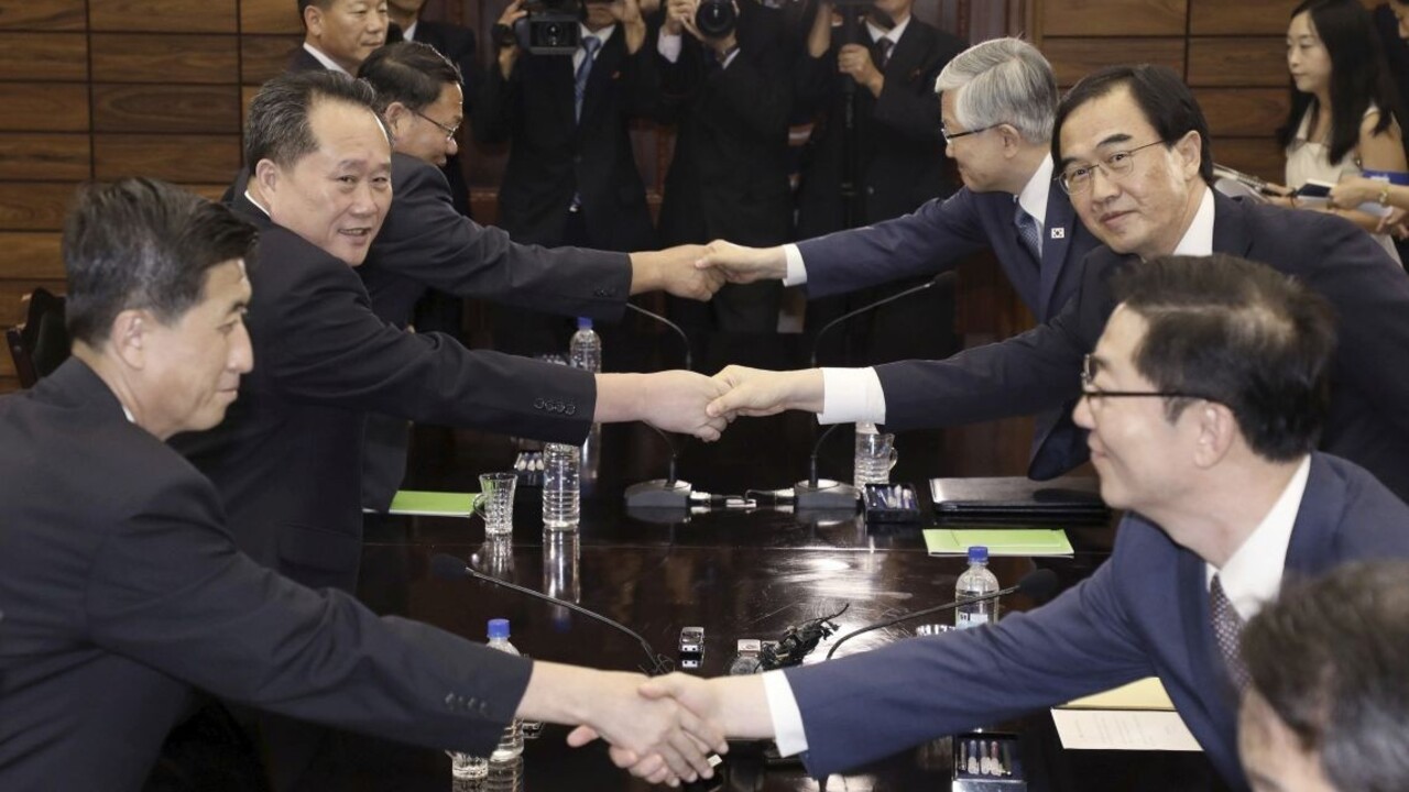 Južná a Severná Kórea sa zmierujú, obnovia lodnú dopravu