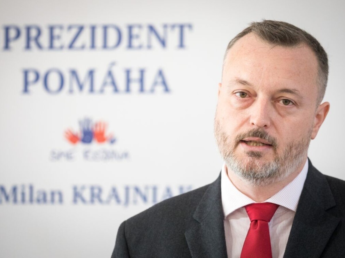 Krajniak odovzdal podpisy, ako prezident by splnil tri hlavné body
