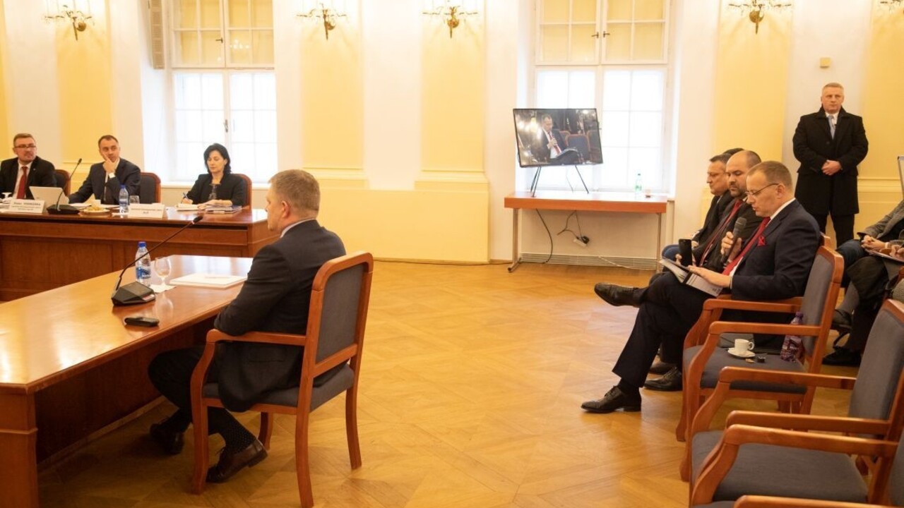 Ficova kandidatúra stále nie je uzavretá. Výbor bude rokovať