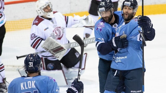 Slovan si pripísal ďalší triumf, doma si poradil s Dinamom