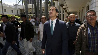 Hrozba občianskej vojny je Madurov výmysel, tvrdí Guaidó