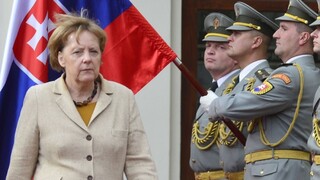 Merkelová mieri na Slovensko, Pellegrini ju požiada o podporu