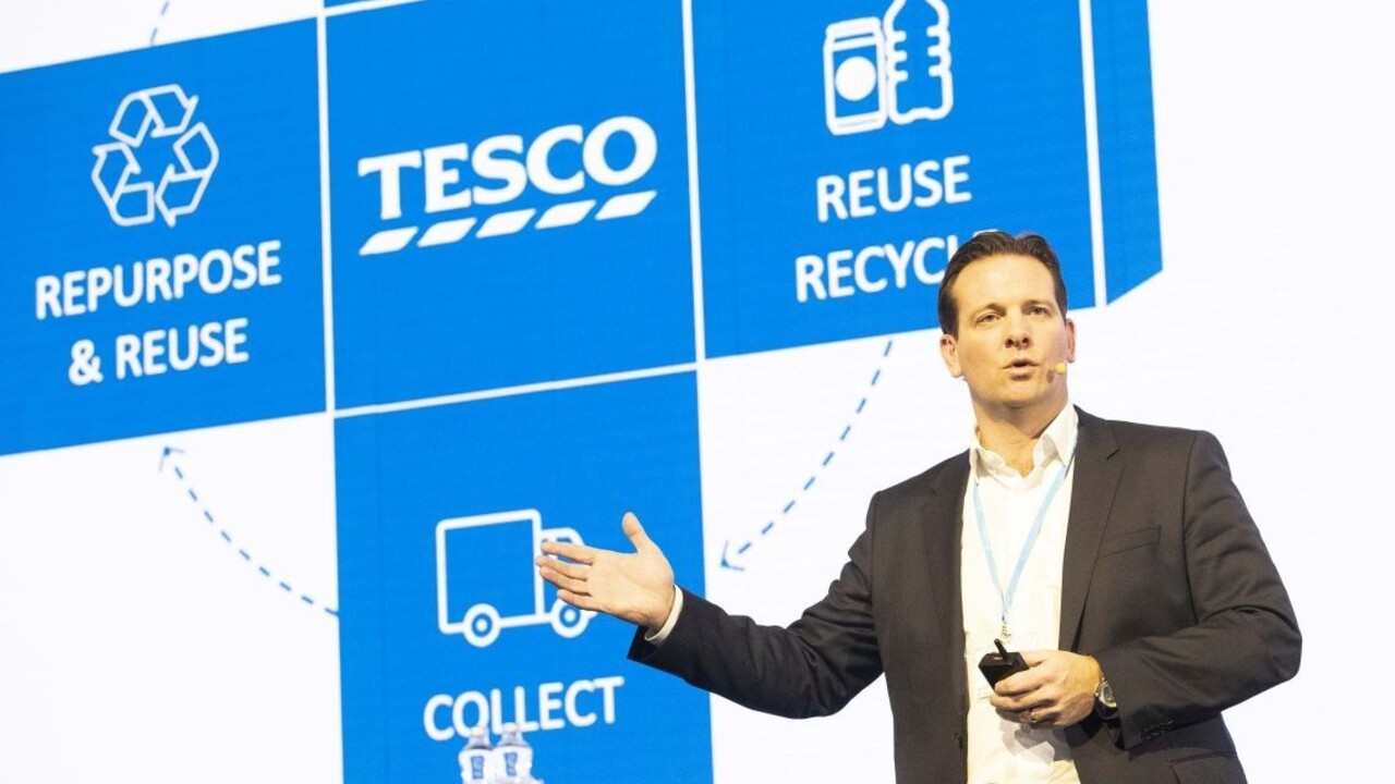 Tesco dáva zbohom nerecyklovateľným plastovým obalom