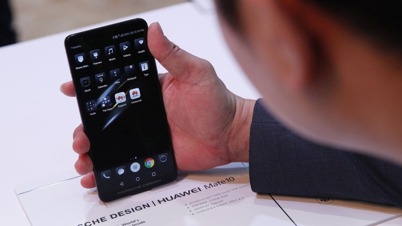 Česi mažú softvér z telefónov Huawei, reagujú na varovania