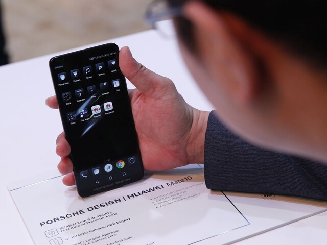 Česi mažú softvér z telefónov Huawei, reagujú na varovania