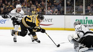 NHL: Trojica Slovákov prispela k triumfu Bostonu, zdolali Colorado