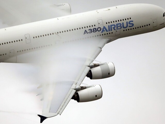 Airbus končí s výrobou superjumba, najväčšieho lietadla sveta