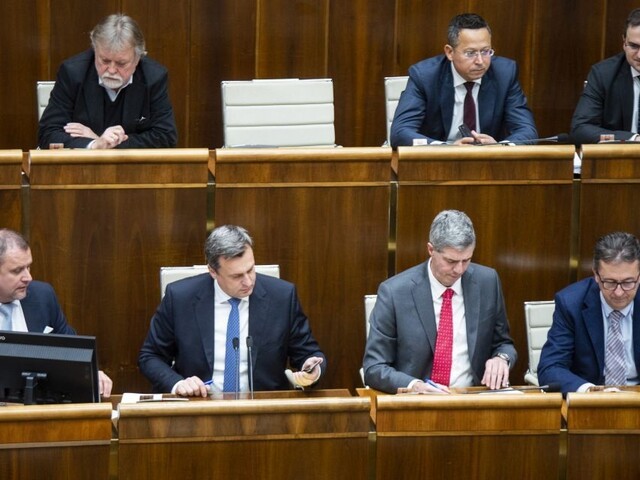 Nedorozumenie, tvrdí Jarjabek o Pellegriniho kritike hlasovania