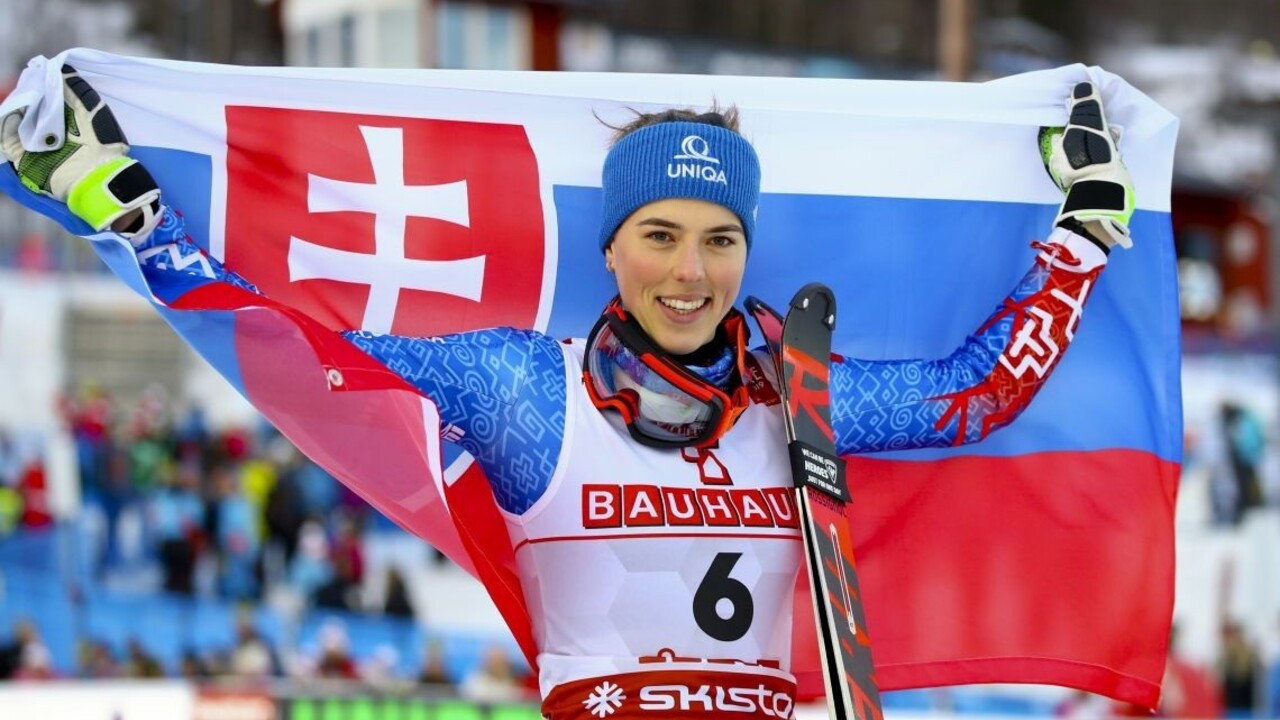 Vlhová zavŕšila medailový hetrik, cenný kov získala aj v slalome