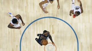 NBA: V zápase hviezd triumfoval tím LeBrona Jamesa