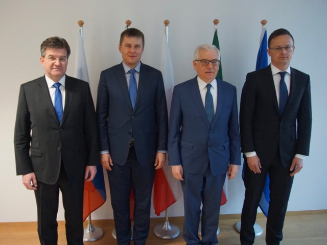 Lajčák vystúpil v Bruseli, upozornil na neférový prístup Kyjeva