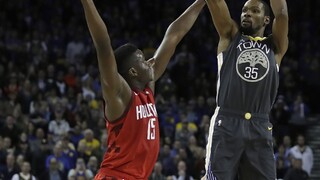 NBA: Houston zvíťazil aj bez Hardena, zastúpili ho kolegovia