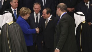 Na stretnutí EÚ a Ligy arabských štátov vystúpi aj Pellegrini
