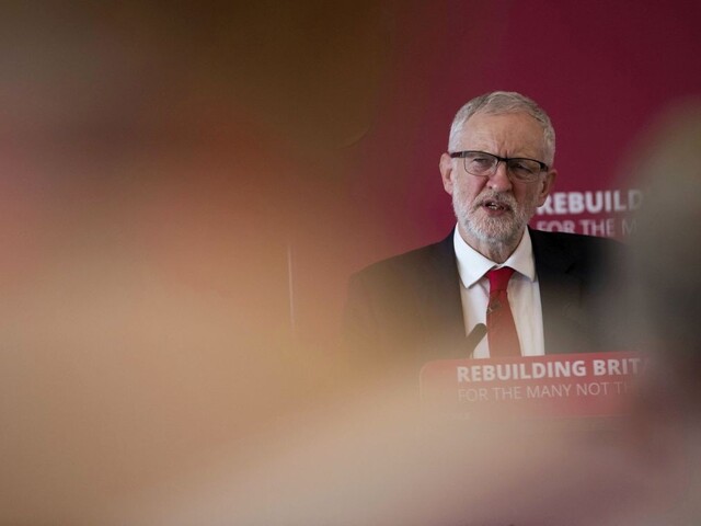 Labouristi zmenili postoj, podporia druhé referendum o brexite